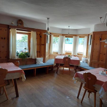 Moarhof Hotel Meltina Bagian luar foto