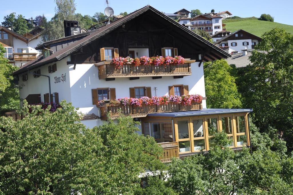 Moarhof Hotel Meltina Bagian luar foto